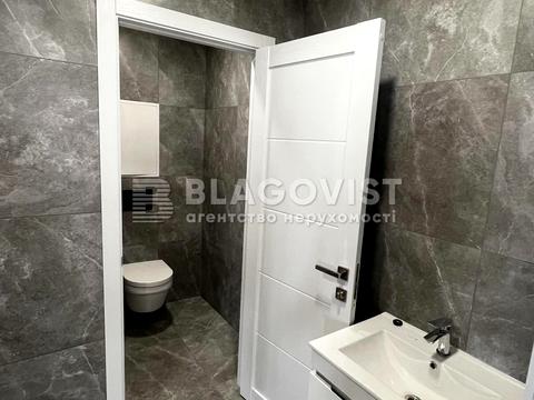 комерційна за адресою Фізкультури вул., 28
