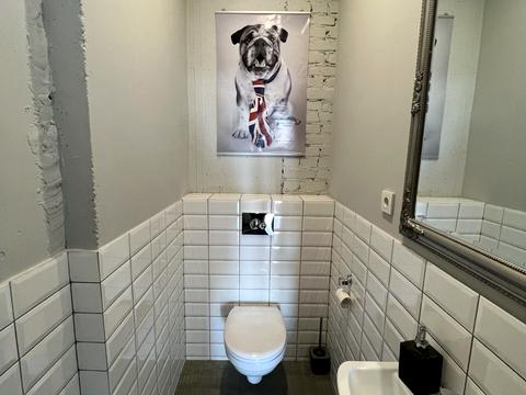 коммерческая по адресу Кирилло-Мефодиевская ул., 2