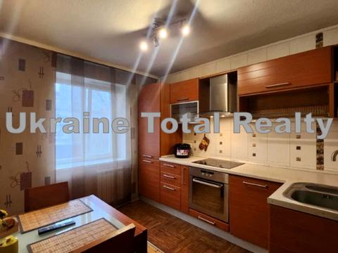 квартира за адресою Золотоустівська вул., 4