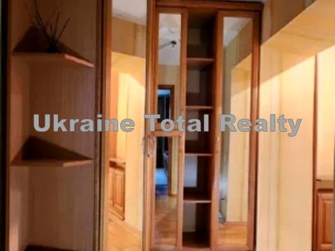 квартира за адресою Київ, Золотоустівська вул., 4