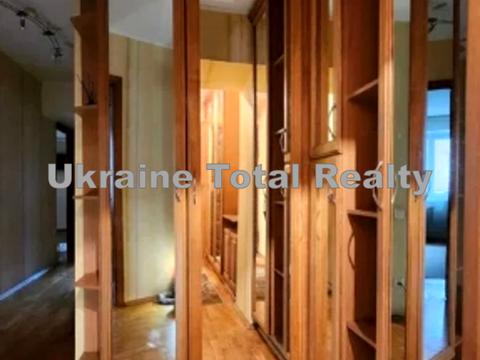 квартира за адресою Київ, Золотоустівська вул., 4