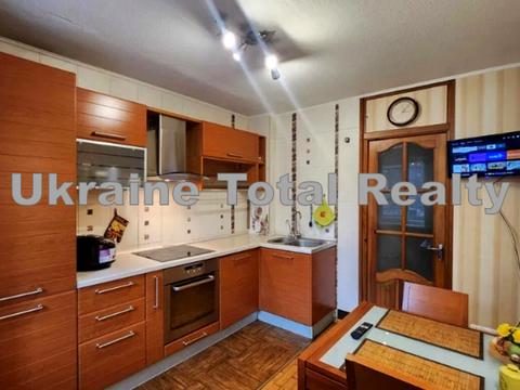 квартира за адресою Київ, Золотоустівська вул., 4