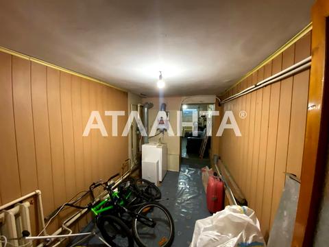 будинок за адресою Анни Ахматової вул.