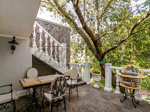 будинок за адресою Київ, вул. Редутна