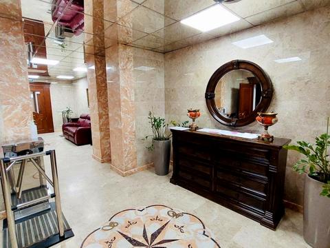 комерційна за адресою Крутий узвіз, 7