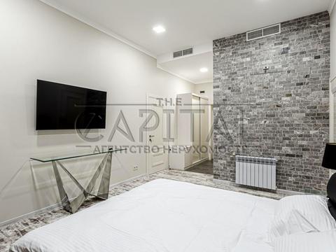 комерційна за адресою Шевченка вул., 8