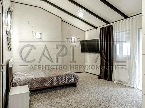 комерційна за адресою Шевченка вул., 8