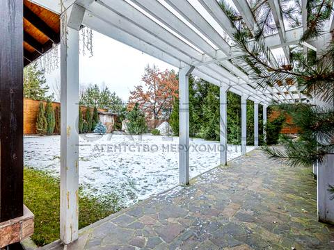 комерційна за адресою Шевченка вул., 8