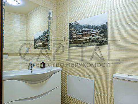 комерційна за адресою Шевченка вул., 8