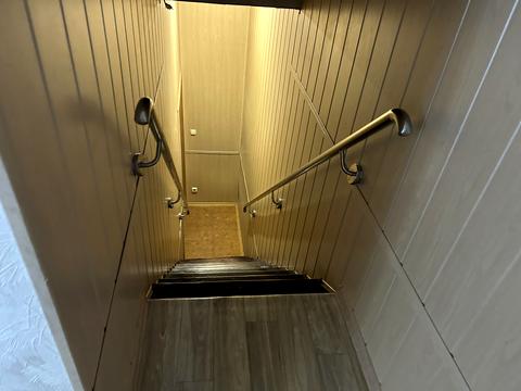 коммерческая по адресу Театральная ул., 6