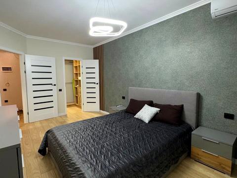 квартира по адресу Высочана ул., 18 к37