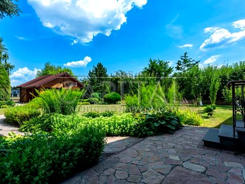 будинок за адресою с. Романків, Центральна вул.