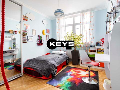 квартира за адресою Сім'ї Кульженків вул. (Петра Дегтяренка), 33