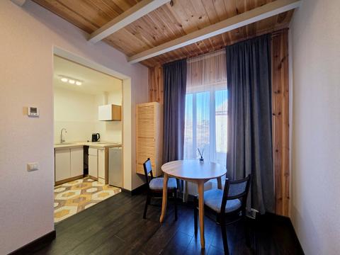 квартира за адресою Сирецько-Садова вул., 35