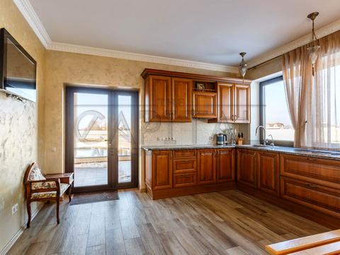 будинок за адресою с. Требухів, Броварська вул.