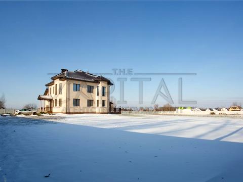 будинок за адресою с. Требухів, Броварська вул.