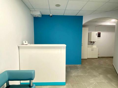 комерційна за адресою Вадима Жукова вул. (Бєляєва), 8-А