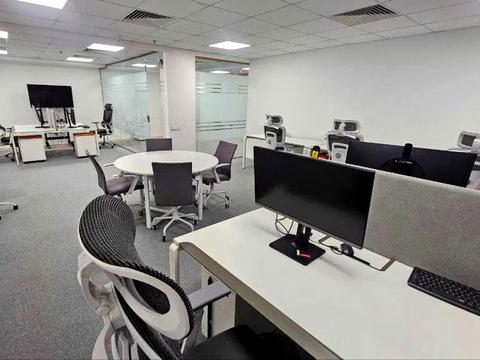 комерційна за адресою Київ, Богдана Хмельницького вул., 19-21