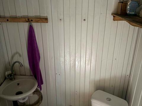 комерційна за адресою Степана Бандери вул., 18/1