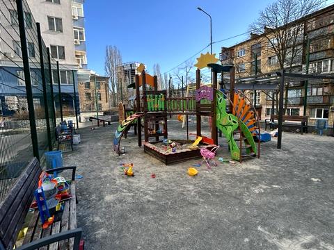 квартира за адресою Кирило-Мефодіївська вул., 2