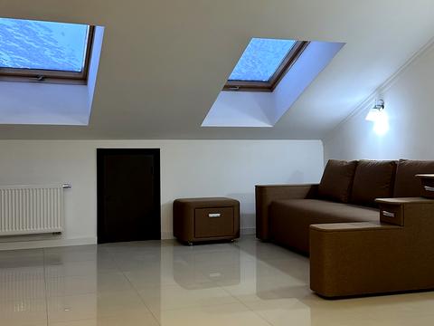 квартира за адресою Успішна вул., 28