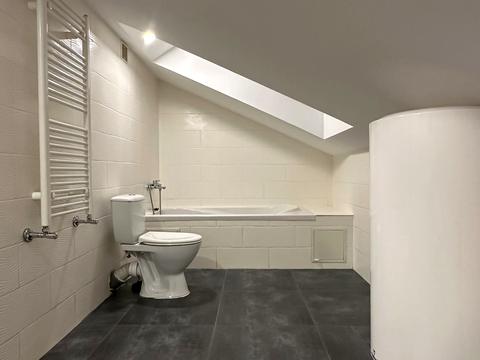 квартира за адресою Успішна вул., 28