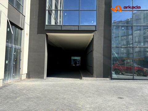 комерційна за адресою Гетьмана Мазепи вул., (Будинок 1)