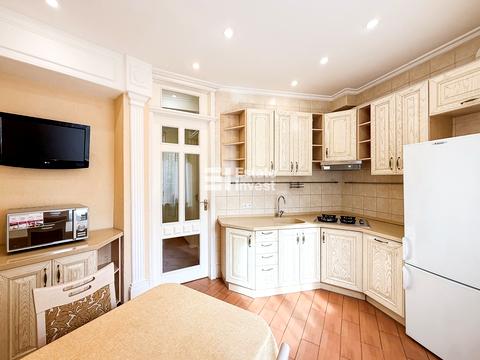 квартира за адресою Ярослава Мудрого вул. (Петровського), 6-8