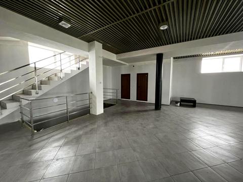 коммерческая по адресу Лугова, 1