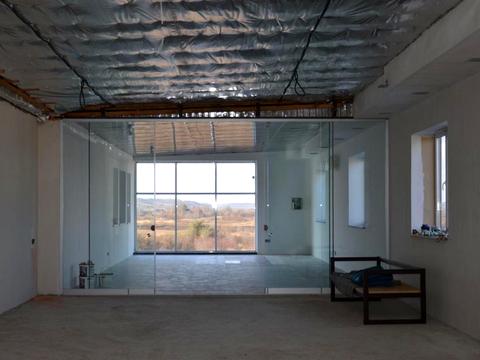 коммерческая по адресу Лугова, 1