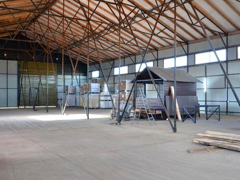 коммерческая по адресу Лугова, 1