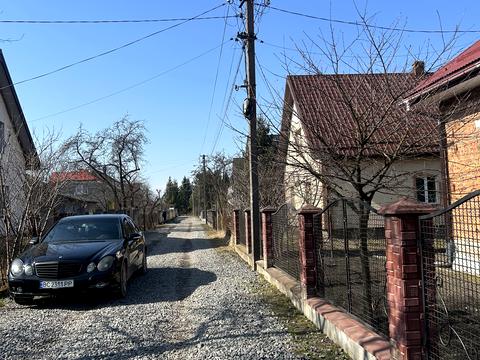 дом по адресу Владимира Ивасюка ул., 13