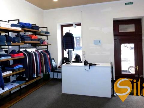 комерційна за адресою Михайла Грушевського вул., 8