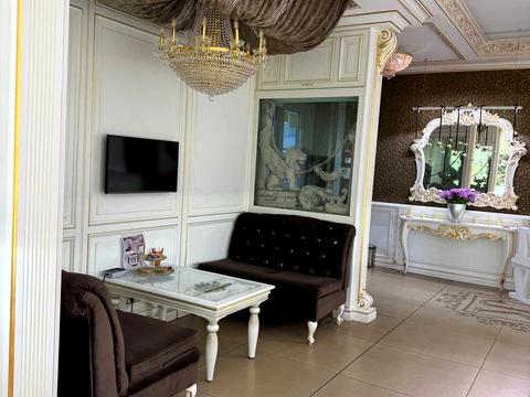 коммерческая по адресу Днепровская набережная ул., 14-г