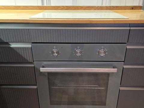 квартира за адресою Рея Бредбері вул., 2