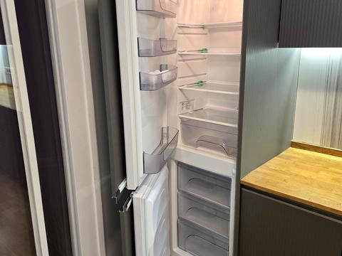 квартира за адресою Рея Бредбері вул., 2