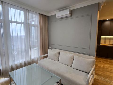 квартира за адресою Рея Бредбері вул., 2