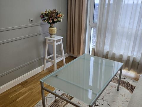 квартира за адресою Рея Бредбері вул., 2