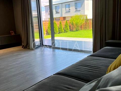 дом по адресу Озерна