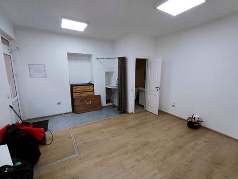 комерційна за адресою Замарстинівська вул. (Калініна), 50