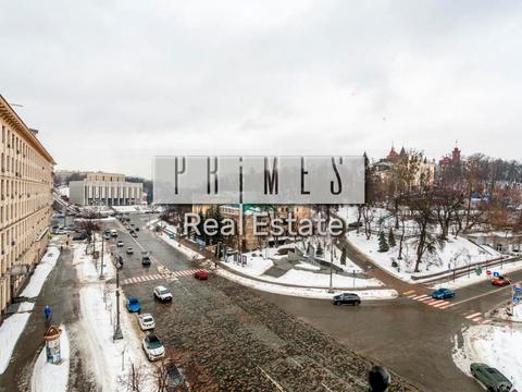 комерційна за адресою Музейний пров., 2