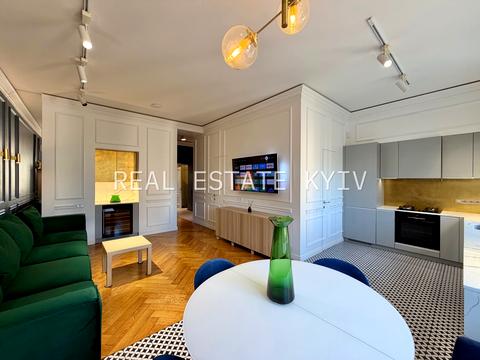 квартира за адресою Київ, Варязький пров., 4