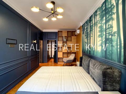 квартира за адресою Київ, Варязький пров., 4