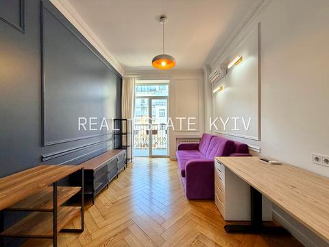 квартира за адресою Київ, Варязький пров., 4