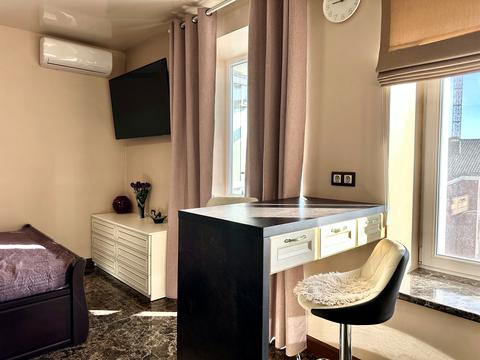 квартира по адресу Свято-Покровська вул., 73б/5