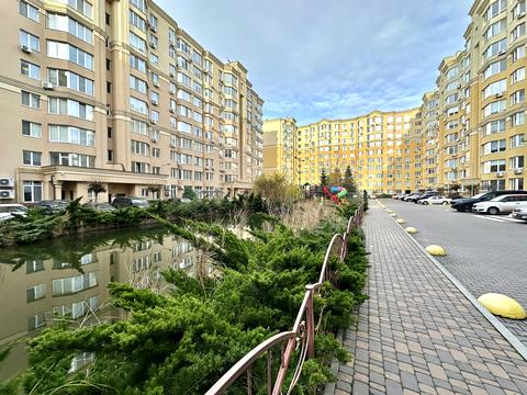 квартира за адресою Андрія Малишка вул. (Льва Толстого), 84