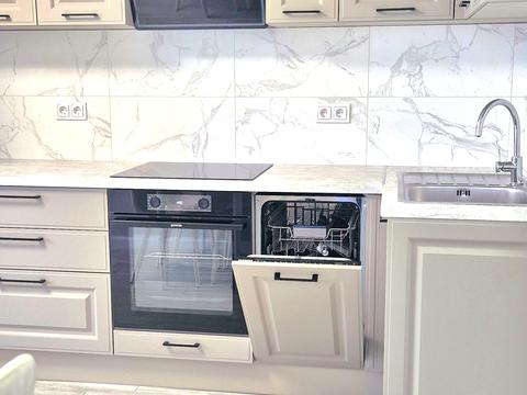 квартира за адресою Олександра Олеся вул., 3