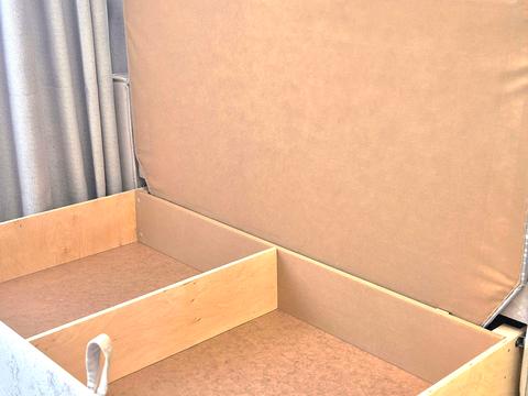 квартира за адресою Олександра Олеся вул., 3