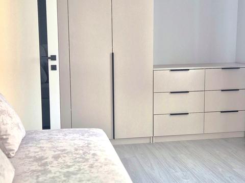 квартира за адресою Олександра Олеся вул., 3