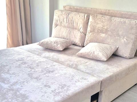 квартира за адресою Олександра Олеся вул., 3